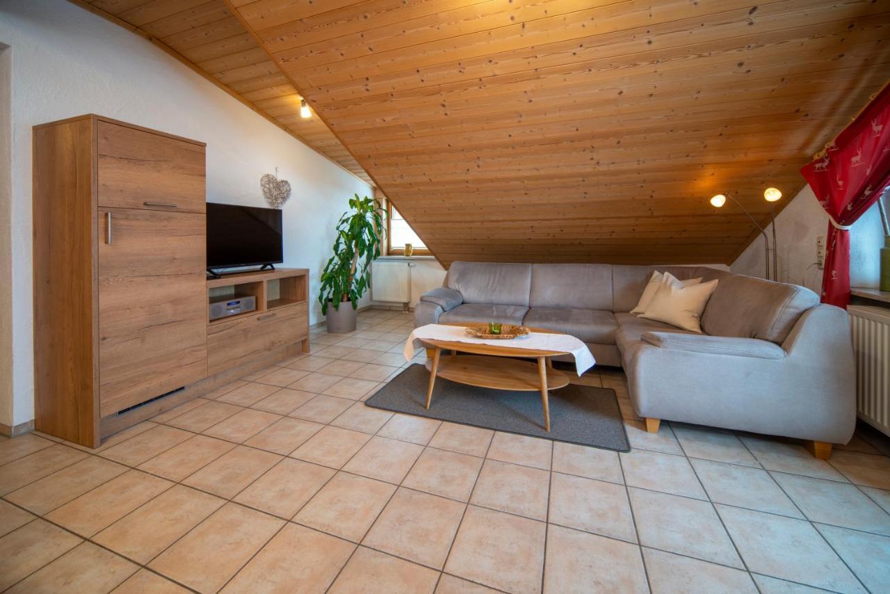 Ferienhaus Haussmann 슈방가우 외부 사진